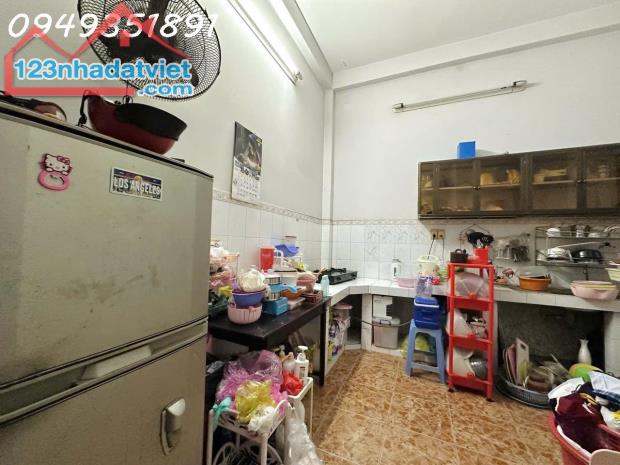 NHÀ NÁT CHDV HXH 2TẦNG 288M2 NGANG 7M SHR HOÀN CÔNG ĐỦ GIÁ 24,999TỶ - 2