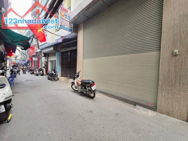 Bán Căn Nhà Phố Cầu Giấy Chính Chủ
