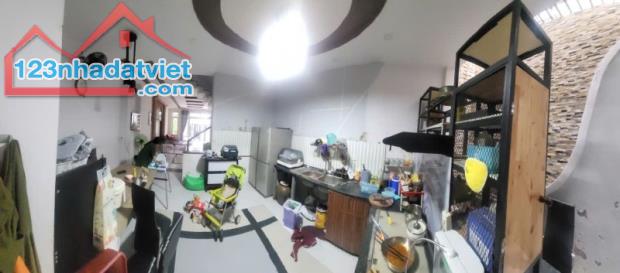 Bán nhà mặt phố Linh Tây, Thủ Đức, 100m2, 8.15 tỷ, 3 tầng - 1