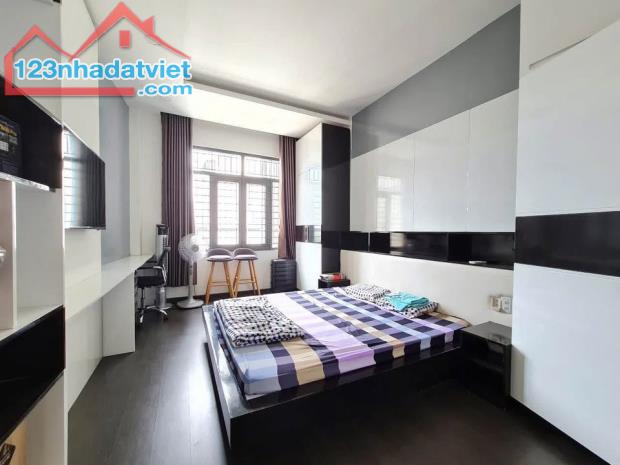 Ông Anh đi Mỹ cần để lại nhà đẹp mặt tiền đường Vạn Kiếp - 1