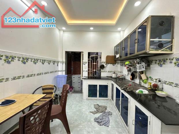 Chỉ 4.2 TỶ TL! 42M², 2Tầng /3pn, HẺM XE HƠI, Lê Văn Thọ Gò Vấp! - 3