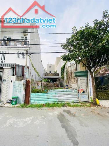 🌸 🌸 Mặt Tiền Thạnh Lộc 49 , CÁCH HÀ HUY GIÁP 150M THỔ CƯ- 9,9 TỶ