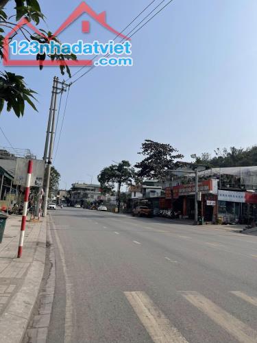 Bán Đất Mặt Đường Hà Trung,Hạ Long. DT:107m2,MT:4.6m Siêu Đẹp !!! - 2