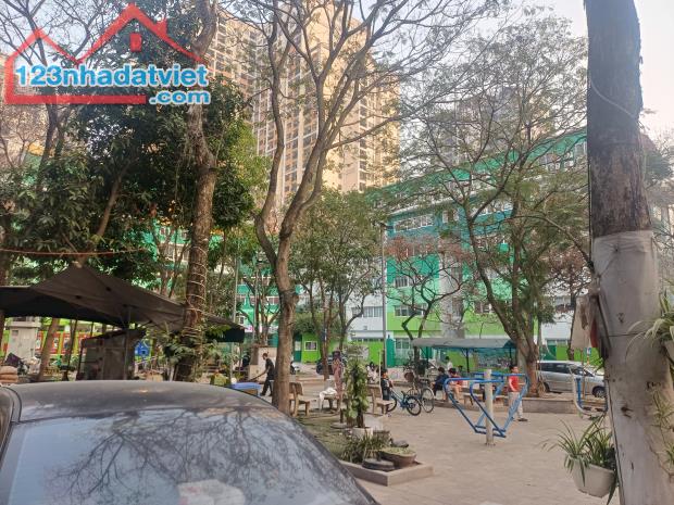 NHÀ ĐẸP 130M2 - 3 THOÁNG - Ô TÔ TRÁNH - CẠNH VINHOME - 2