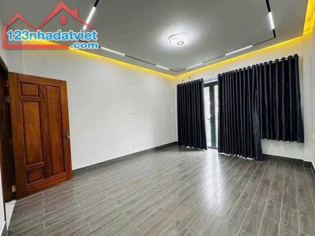 Bán Nhà 105m2 Ngang 4.2m Dài 25m Nhỉnh 4 Tỷ Lê Văn Thọ P11 Gò Vấp. - 1