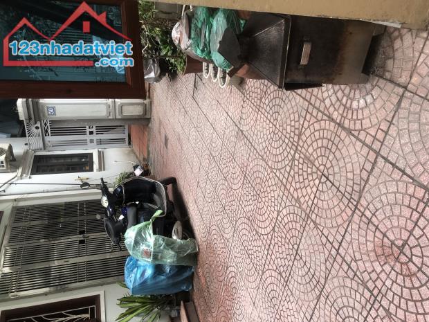 Nhà 35m2 giá 7,5 tỷ, Sổ đỏ chính chủ, trung tâm Ba Đình - 1