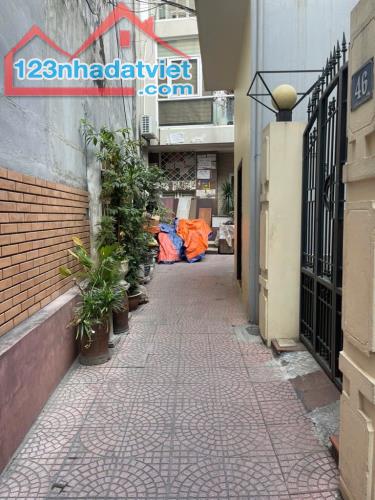 Nhà 35m2 giá 7,5 tỷ, Sổ đỏ chính chủ, trung tâm Ba Đình - 2