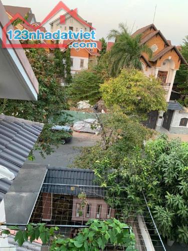 BIỆT THỰ KDC KHANG ĐIỀN - 180m2 - 4 TẦNG - 23 TỈ - 2