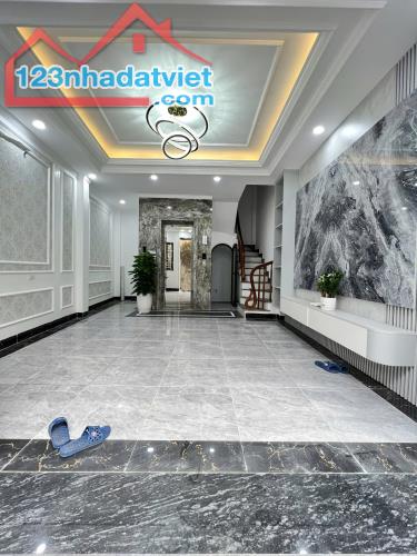 6T thang máy, Khương Đình, Thanh Xuân, ngõ thẳng, gần Phố, DT 36m2, MT 4.5m, 8.9 tỷ