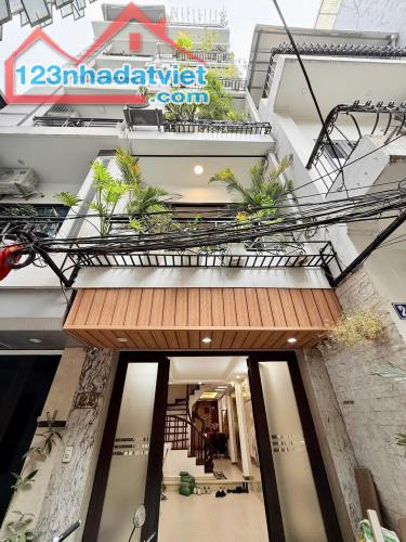 TT ĐỐNG ĐA THỊNH QUANG - FULL NỘI THẤT - DỌN VỀ Ở NGAY - DI CHUYỂN THUẬN TIỆN TÂY SƠN, LÁN
