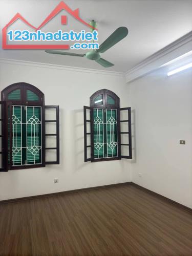 Bán nhà phân lô Trần Nguyên Đán 130m2, 4 tầng, mt 6.6m, ô tô, kinh doanh, chỉ 32.5 tỷ. - 5