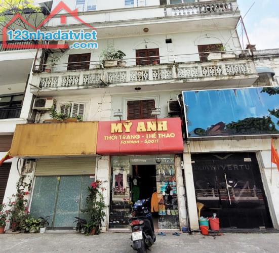 Bán Nhà Mặt Phố Từ Hoa, Tây Hồ DT 439m2, MT rộng 13m, Giá Rẻ.