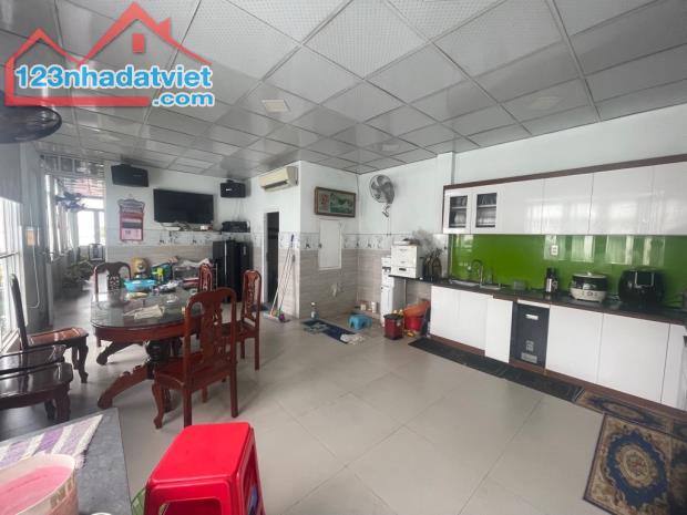 Mặt tiền Nguyễn Oanh P.6 GV, Lô góc 3 mặt tiền ko lộ giới, 4 tầng 96m2 , cho thuê 32tr/th - 1