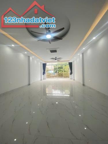 Mặt Phố Mậu Lương Hà Đông -KD Sầm Uất Đường rộng Vỉa Hè to 7 Tầng Thang Máy - 1