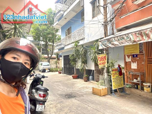 BÁN NHÀ ĐƯỜNG SỐ Q4 - MẶT TIỀN XE TẢI QUAY ĐẦU- KHU DÂN TRÍ CAO - VỊ TRÍ HIẾM LẮM Ạ. - 1