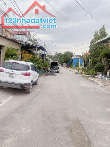 Bán lô đất SR Thổ cư 100m2 2 tỷ 050 triệu gần nhà thờ Hà Phát phường Tân Biên - 1