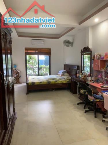 Nhà An Dương Vương 38m2, oto đỗ, 5 tầng 3 ngủ chào 7.9 tỷ