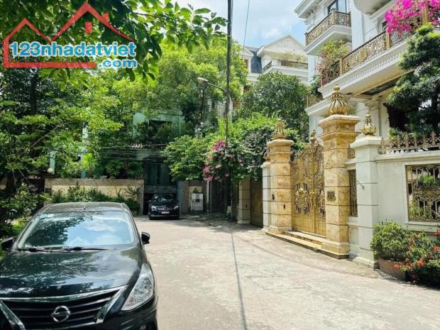 Bán gấp Biệt thự Vường Đào Tây Hồ, Diện Tích 200m2. Mặt tiền 15m2, Giá 100 tỷ - 1