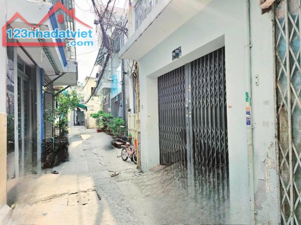 🔥 CHÍNH CHỦ CẦN BÁN GẤP – GIẢM 100TR, GIÁ MỚI CHỈ 3.6 TỶ! 🔥  🏡 Nhà 1 trệt 1 lầu, ngay - 1