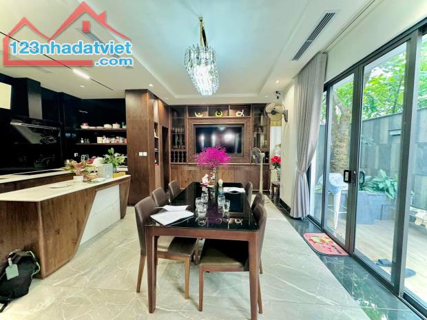 CỰC HIẾM !!! BÁN NHÀ PHÁO ĐÀI LÁNG 42M2 - 4 TẦNG - MẶT TIỀN 3.8M - 15.5 TỶ - PHÂN LÔ - 1