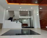 NHÀ 5 TẦNG P PHƯỚC HẢI - NHA TRANG, ĐƯỜNG BÊ TÔNG 5M THÔNG LÊ HỒNG PHONG VÀ SỐ 4
