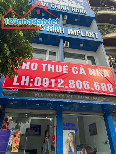Cần sang nhượng lại pk nha khoa hoặc cho thuê cả nhà tại 689 Lê Thánh Tông