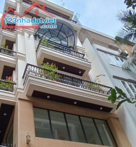 BÁN NHANH NHÀ PHÂN LÔ - HUỲNH THÚC KHÁNG - Ô TÔ TRÁNH - KINH DOANH - 46M2 - 4 TẦNG- 16 TỶ