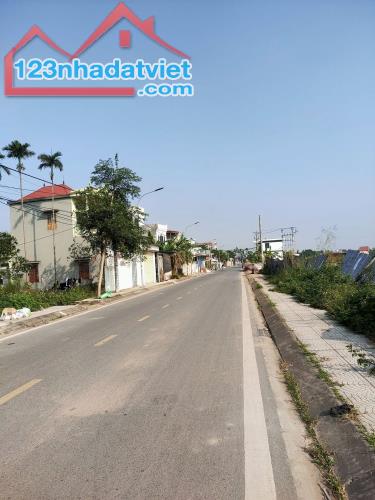 Bán lô đất mặt đường trục Thôn Văn Phong 200m giá chỉ 6,xx tỷ  LH 0979087664 - 2