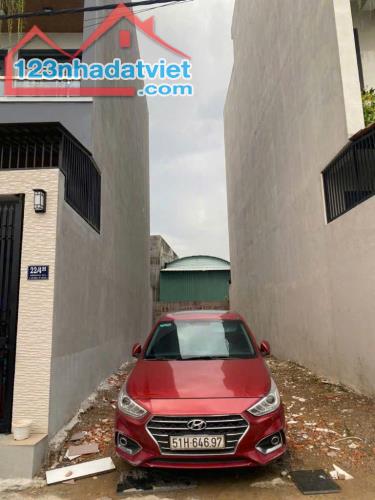 Nhỉnh 5 tỷ đất hẻm xe hơi đường 26 phường Linh Đông, Thủ Đức. KDC hiện hữu hoàn công ngay