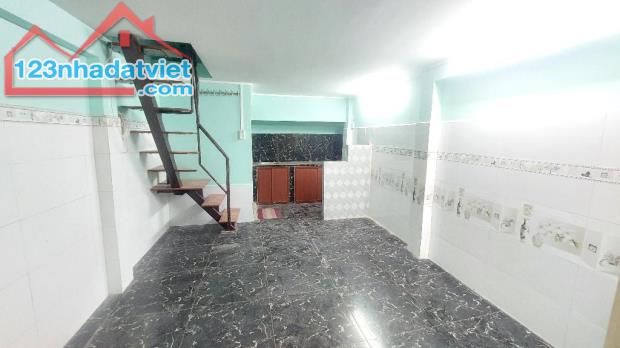 Bán nhà hẻm 78 Tân Hòa Đông Phường 14 Quận 6 - 16m2