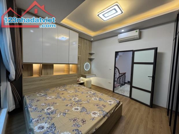 Nhà đẹp lung linh, hiếm, chỉ về ở luôn phố Phương Mai, Đống Đa. 0911554873. - 1