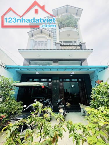 Bán nhà Biệt thự HXH 6m Tân Kỳ Tân Quý, gần Aeon Tân Phú, 8x24m, 4 Tầng, 18.5 tỷ.