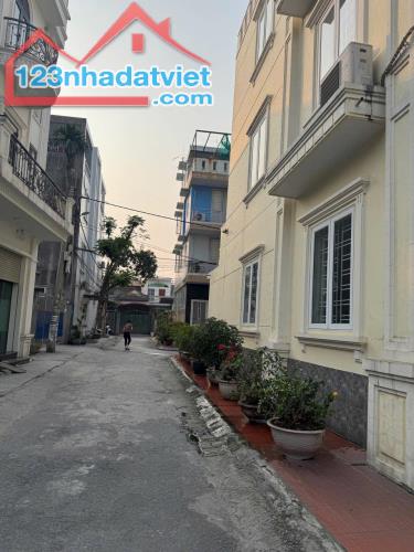 Bán 67m2 đất TĐC Quang Đàm, Sở Dầu, Hồng Bàng giá 2,96 tỷ