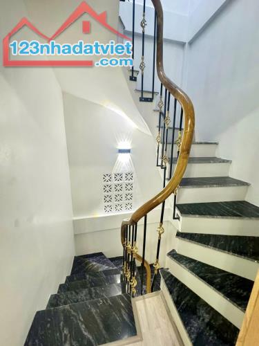 NR Giáp Bát, 25m2 5 tầng, lô góc thoáng đẹp, nội thất lung linh, phong cách hiện đại - 5