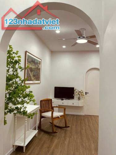 Bán nhà Nguyễn Văn Thoại - Gần Biển - 15m ra mặt phố - Ngang 6m giá chỉ 9.x tỷ - 3
