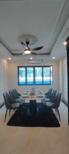 PHÂN LÔ Ô TÔ NGỦ TRONG NHÀ 14.7 TỶ 40m 7 TẦNG MT 5.7m QUAN HOA CẦU GIẦY KINH DOANH ĐỈNH - 1