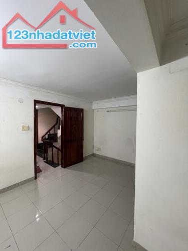 Mặt tiền Nguyễn Kiệm P.3 GV, 4 tầng 75m2, dòng tiền 20tr/th - 3