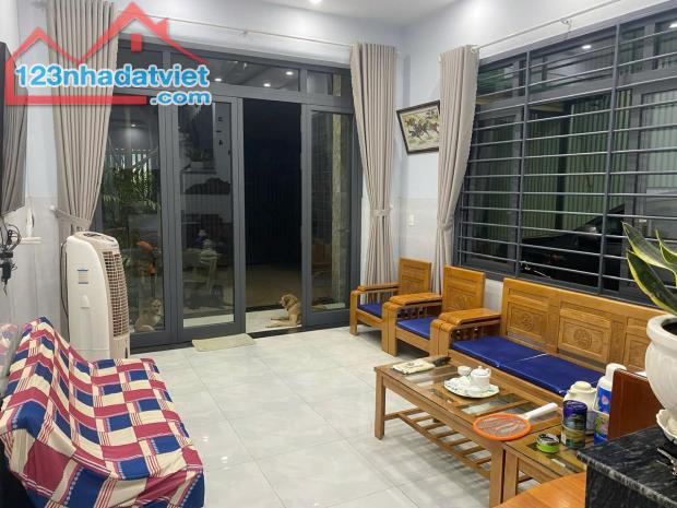 Bán nhà 1 trệt 1 lầu TDC Phú Sơn, Bắc Sơn, Trảng Bom,175m2, giá 3 tỷ 500. - 1