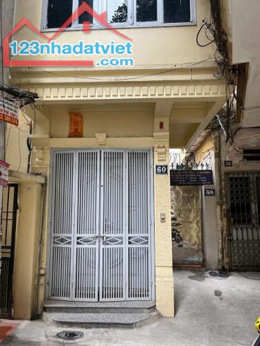 Bán Nhà Kim Mã 22M x 5T Giá 3,8 Tỷ. Phân lô, 3 thoáng, ngõ thông.