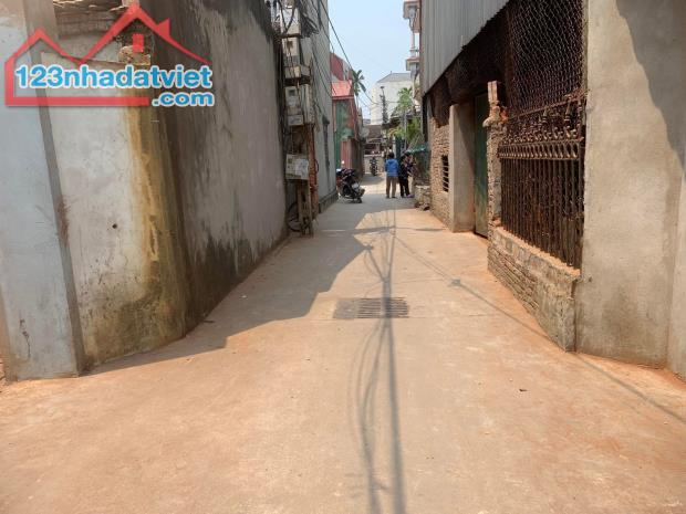 Chính chủ cần bán gấp lô đất trong khu đông dân cư tại khu phố phù khê tptừ Sơn - 1