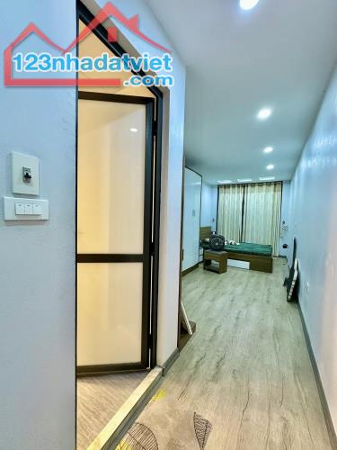 Bán nhà phố Linh Quang, Đống Đa, 2 thoáng, gần hồ, ô tô, tầng 70m2 giá 21.6 tỷ - 3