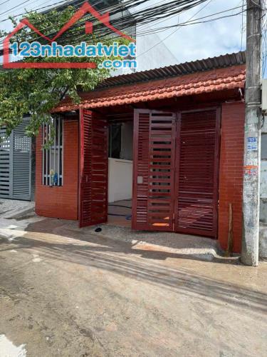 Nhà cấn bán-DT 120m2-3PN-đường ôtô 7m -vĩnh hoà-Nha Trang-chỉ 3ty650