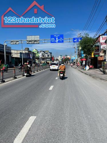 🏡 Bán nhà mặt tiền Tô Ký – 10x30m – Giá chỉ 20 tỷ! 🔥 - 2