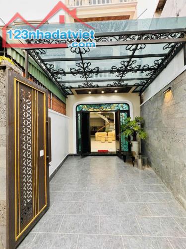 Bán căn villa mini siêu đẹp phố Đình Đông