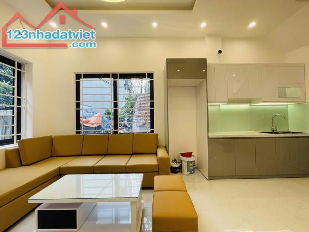 Siêu phẩm nhà ngay ngã tư Canh, Vân Canh DT 30m2 giá 5.4 tỷ, cách chợ Canh 100m - 1