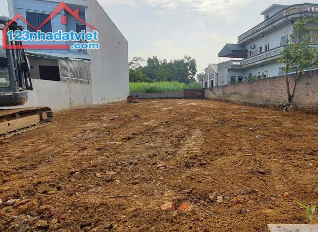 342M2 ĐỐI DIỆN CỔNG ĐHQG HÀ NỘI; GIÁ CHỈ2XTR/M2