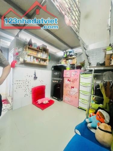 BÁN CĂN HỘ DỊCH VỤ Tây Thạnh, Tân Phú 3 tầng 153m2(8,5x18).Cho thuê 60tr/tháng.Giá 14,9 tỷ - 2