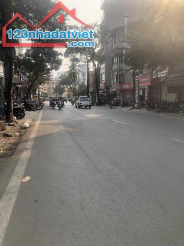 B.ÁN NHÀ 3 TẦNG VĂN_QUÁN_HĐ_DT 65M_GẦN OTO TRÁNH_CHỈ 7,9 TỶ