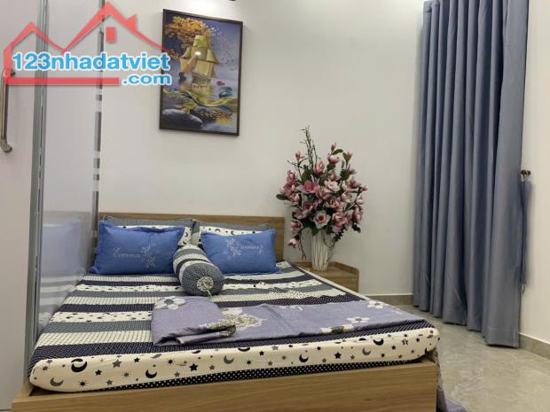 Nhà gỗ ngay Lê Văn Thọ, Gò Vấp, ngang bề thế (4x10) hơn 4 TỶ - 2