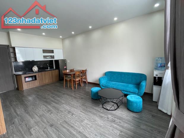 Cho thuê căn hộ 2 p.ngủ Vinhomes Marina, DT: 85m2.